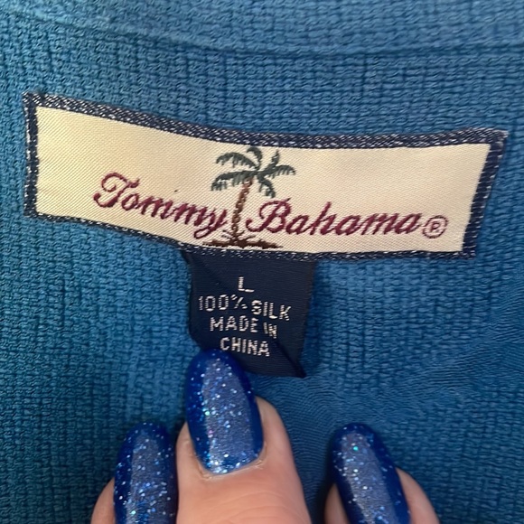 Tommy Bahama Mens Camp Shirt size Large - Picture 7 of 11